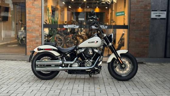 HARLEY-DAVIDSON SOFTAIL SLIM HARLEY-DAVIDSON SOFTAIL SLIM